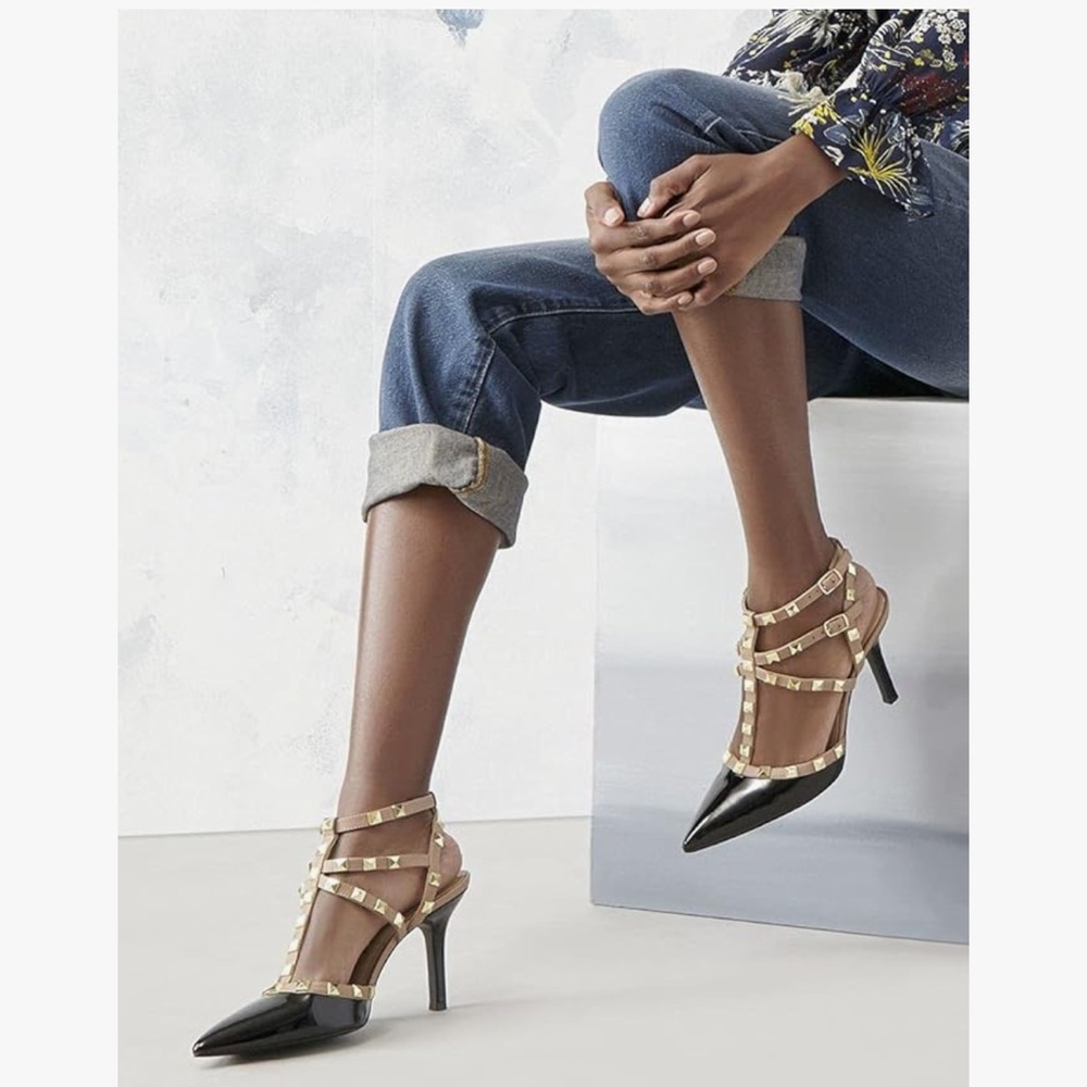 SOLE SOCIETY NEW WITH BOX Elegant Black and Gold Studded Heels